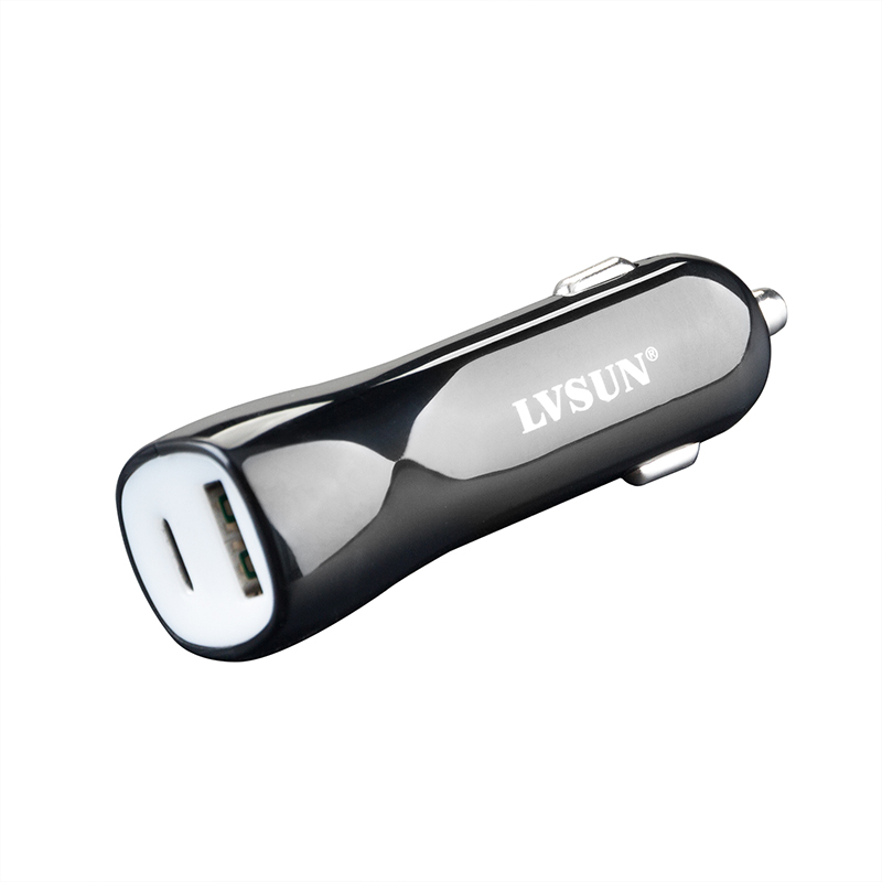 Cargador universal para portátil de coche de 45 W USB-C